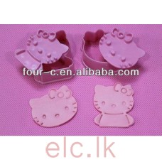 COOKIE CUTTER PLASTIC - Hello Kitty set of 2